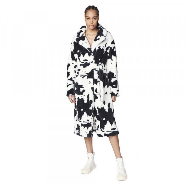 Freed Violet - Black Cow