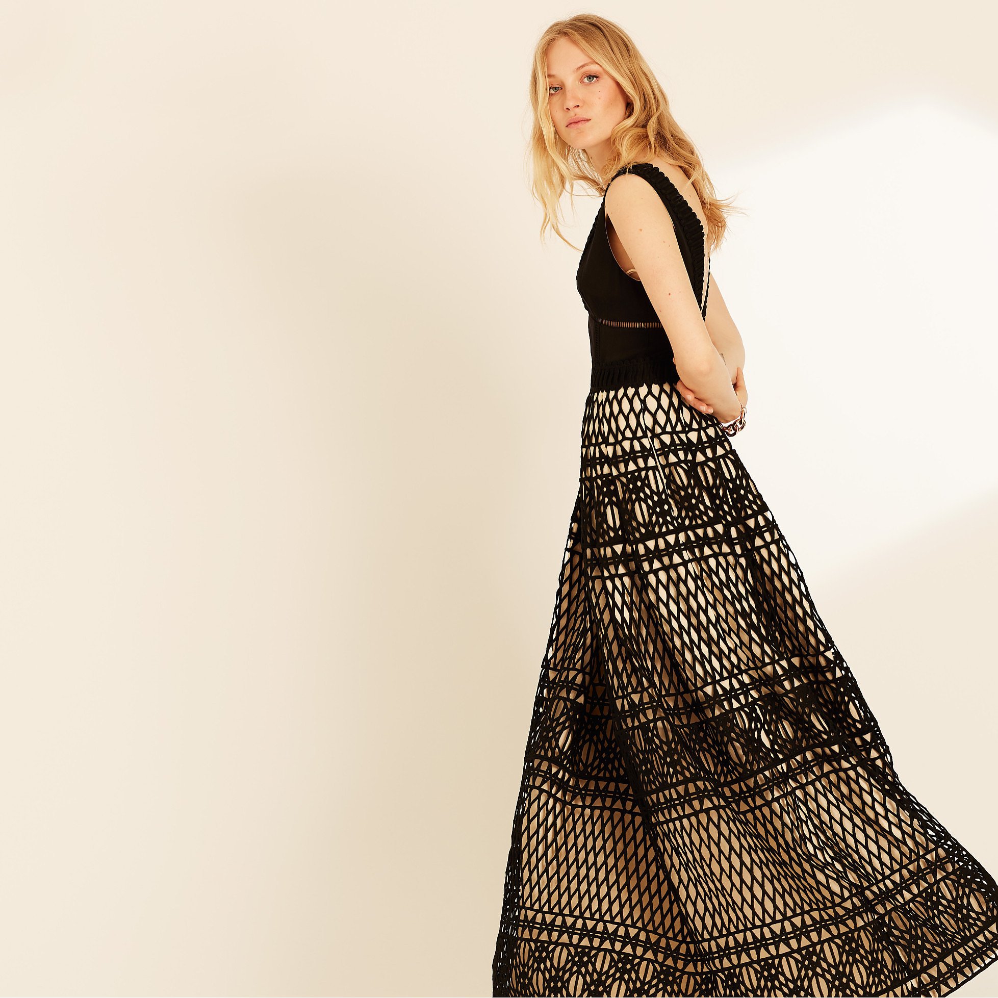 Amanda Wakeley Guipure Lace Gown