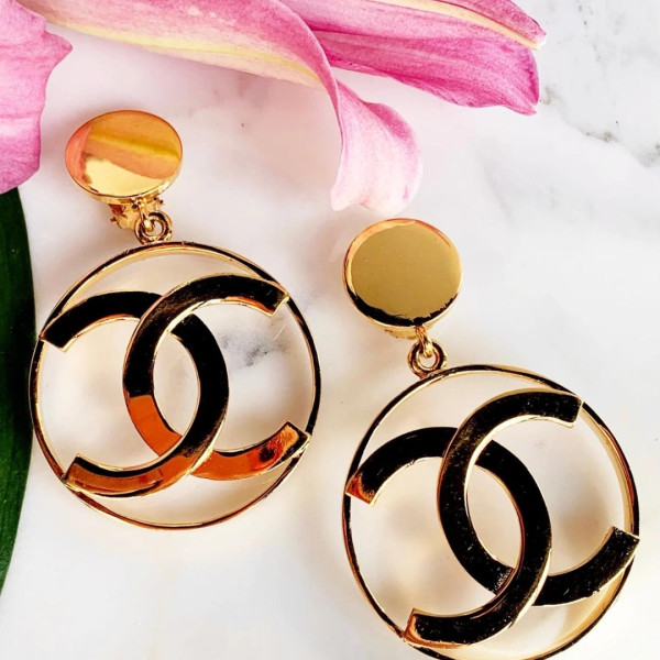 CHANEL Rare 1980s vintage Chanel logo earrings