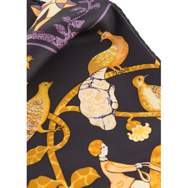 HERMÈS Silk Bird Print Scarf