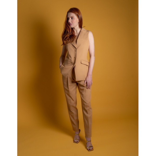 FEMPONIQ Sleeveless Tailored Blazer