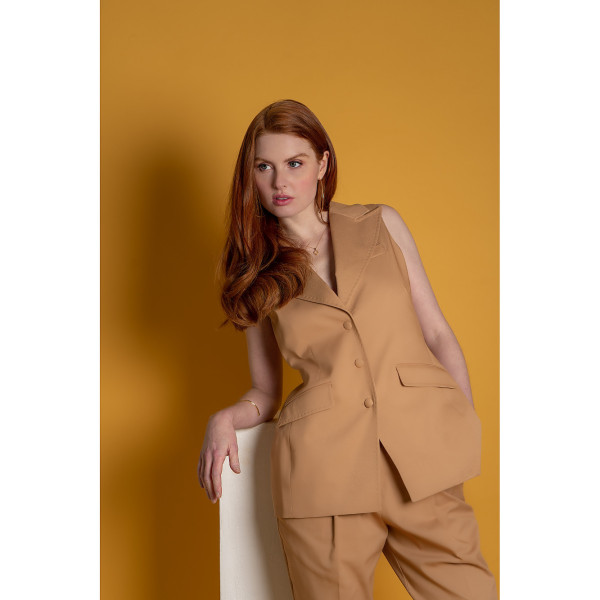 FEMPONIQ Sleeveless Tailored Blazer