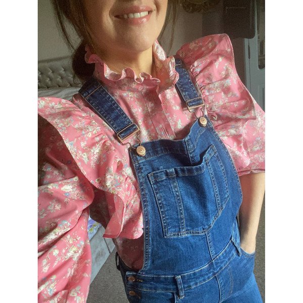 Claire Mischevani Alice Frill Top