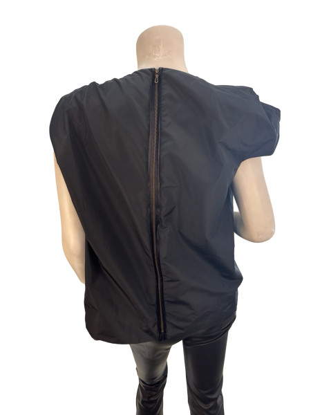 Lanvin Noir Rosette Cape-Top
