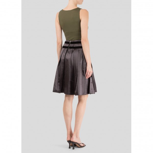 Marc Jacobs Pleated Silk Skirt