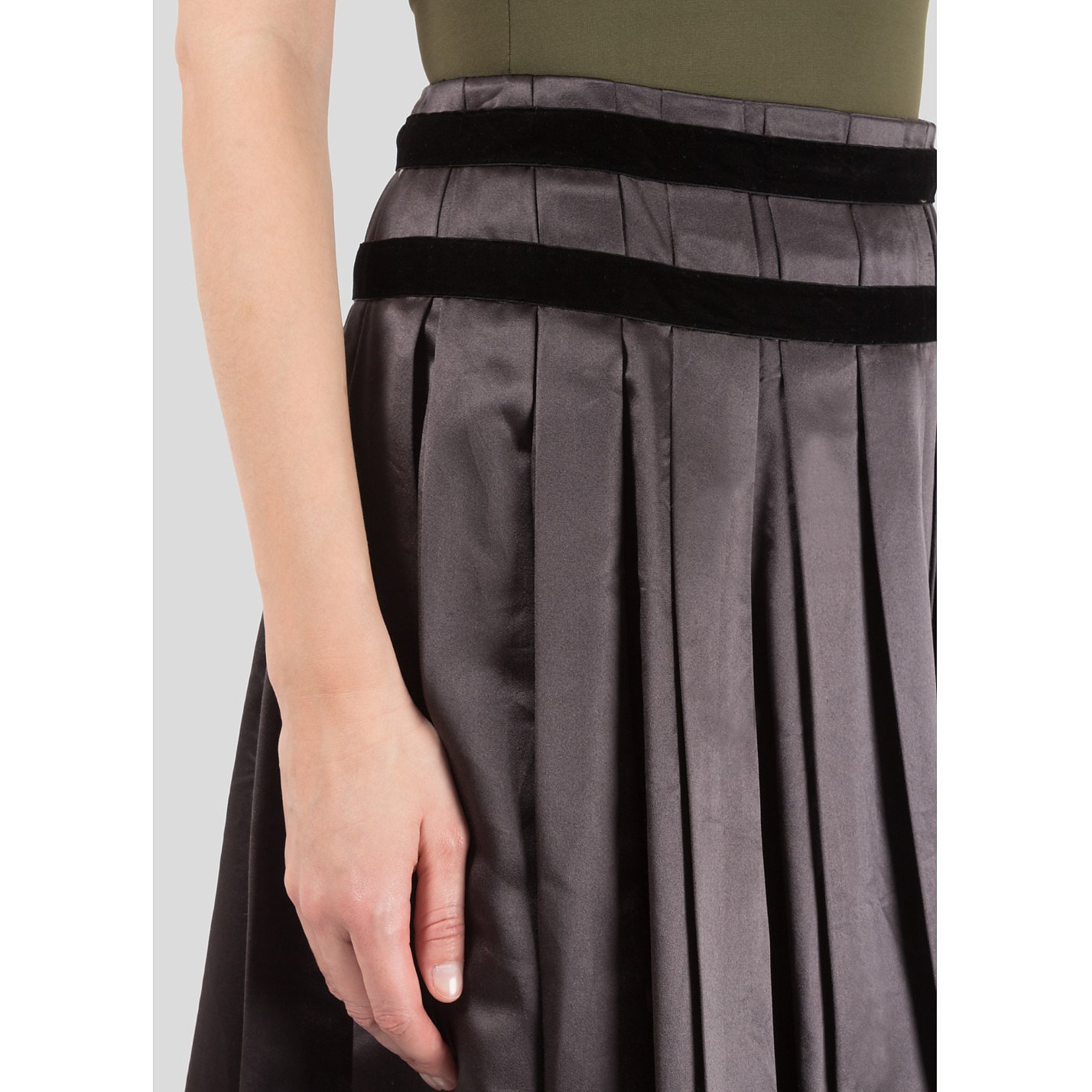 Marc Jacobs Pleated Silk Skirt