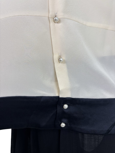 CHANEL V-Neck White Blouse
