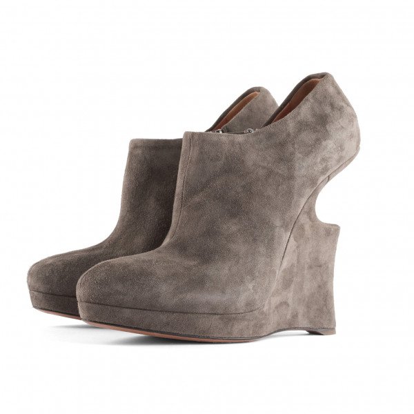 Alaïa Sculptured Platform Ankle Boot