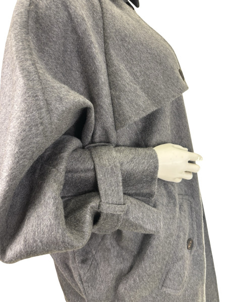 Brunello Cucinelli Double-Breasted Cashmere Coat
