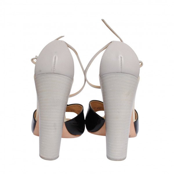Giuseppe Zanotti Two-Toned Block Heel Pumps