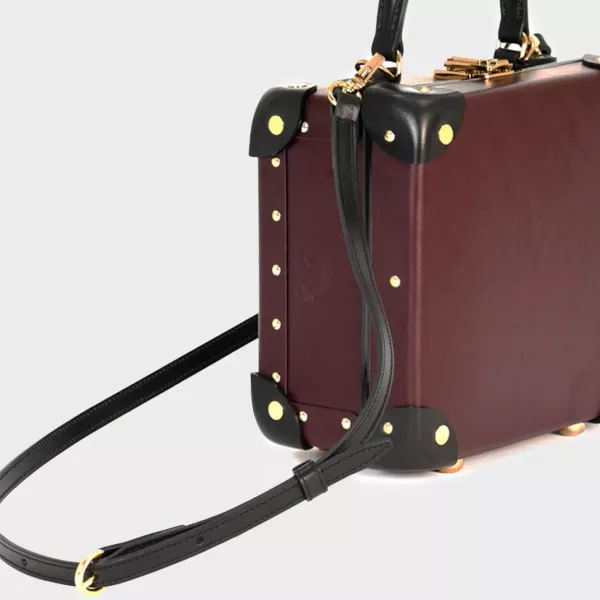 Globe-Trotter Centenary London Square in Oxblood with Black