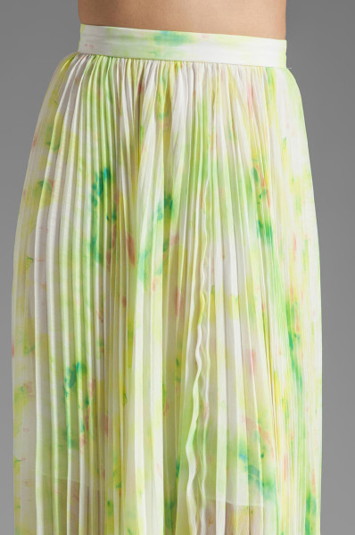 Alice + Olivia Shannon Pleated Maxi Skirt in Citrus Tie Dye/Yellow