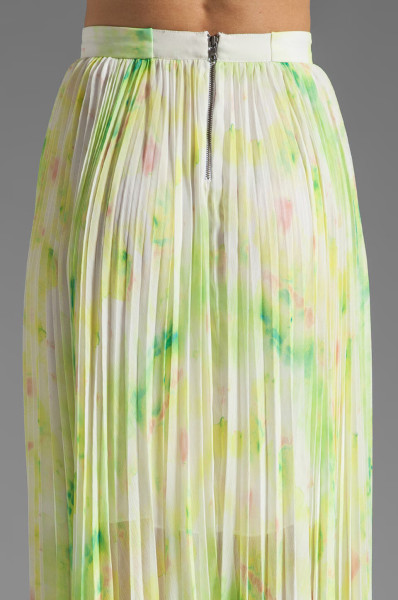 Alice + Olivia Shannon Pleated Maxi Skirt in Citrus Tie Dye/Yellow