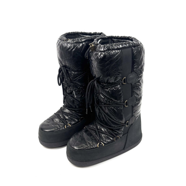 Moncler Quilted Platform Snow Boots
