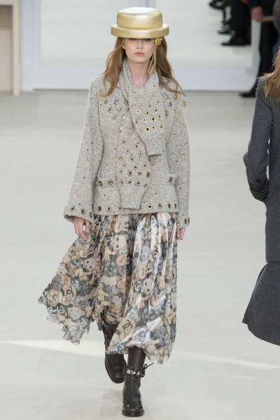CHANEL Monogram Cat Print Pleated Skirt