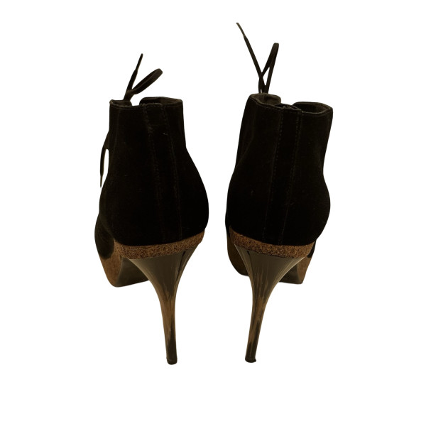 Burberry Darfield 100 Peep Toe Boot