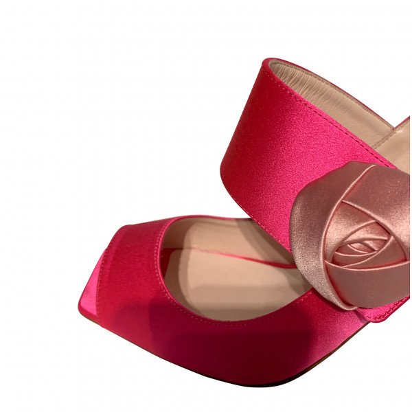 Roger Vivier Rose Button Sandals