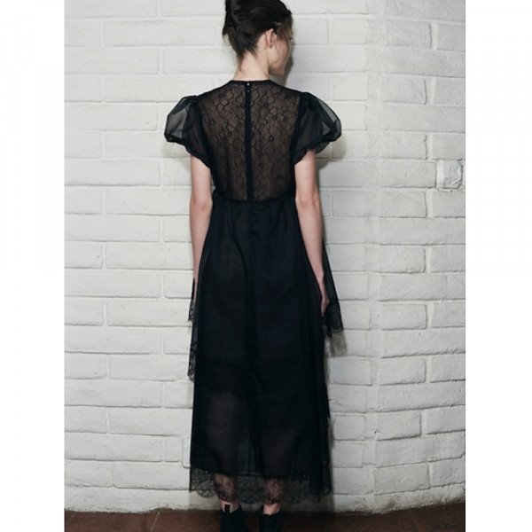 Hiraeth Ida Puff Sleeved Lace Maxi Dress