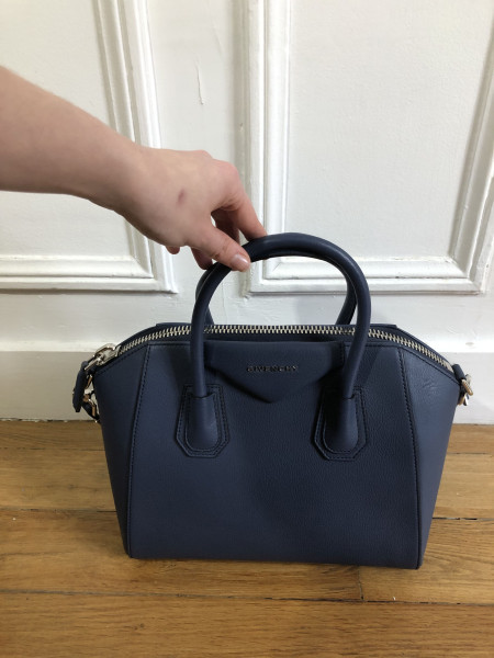 Givenchy Givenchy Blues Leather tote bag