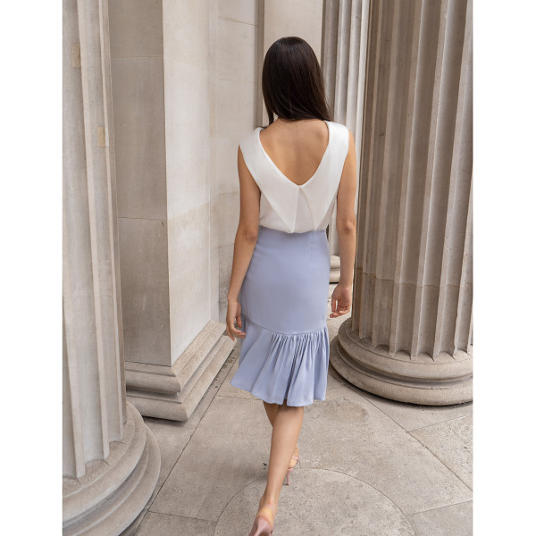FEMPONIQ Roll Collar Top with Cutaway Neck