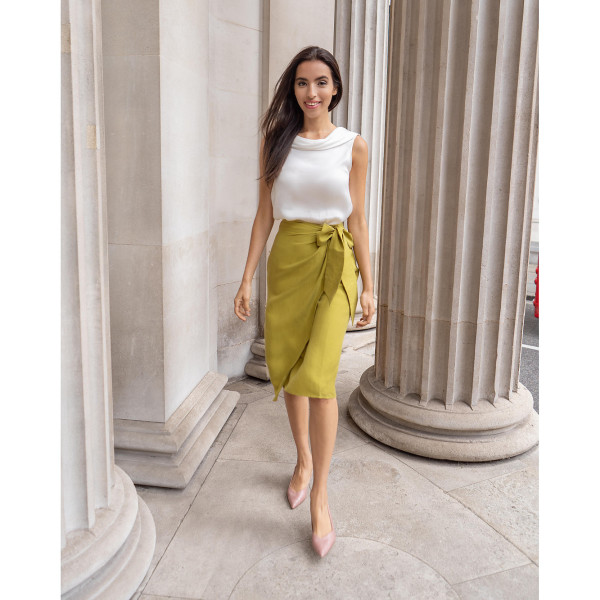 FEMPONIQ Roll Collar Top with Cutaway Neck