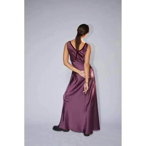 Serena Bute The V Neck Dress - Prune Purple Plant Based Satin