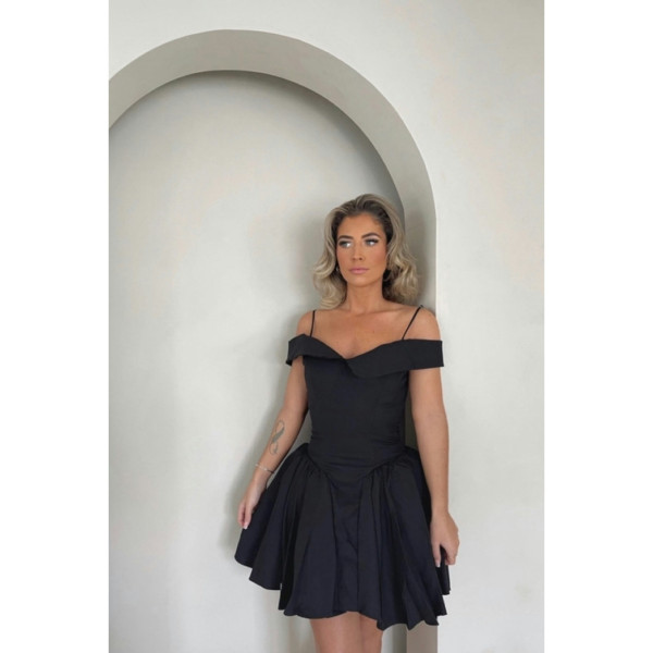 HOUSE OF CB Elida Off Shoulder Mini Dress