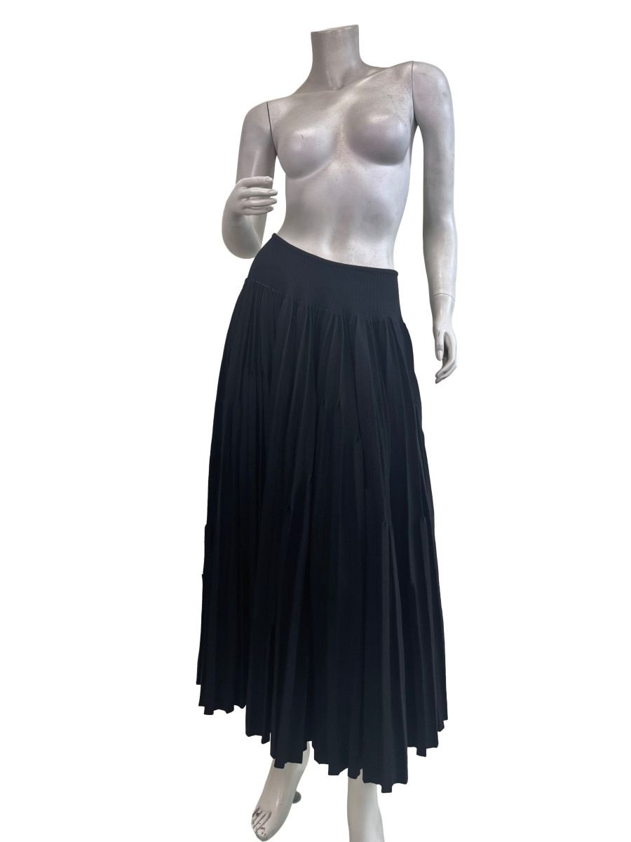 Alaïa Pleated Knit Skirt in Black