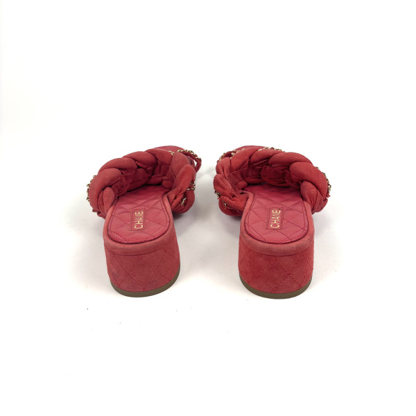 CHANEL Quilted Braided Slide Sandals with Chain Detail