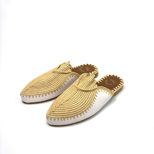 KILOMETRE PARIS White Leather Slip-On Mules