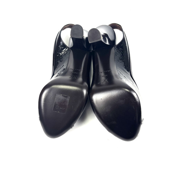 Louis Vuitton Black Patent Leather Slingback Platform Heels