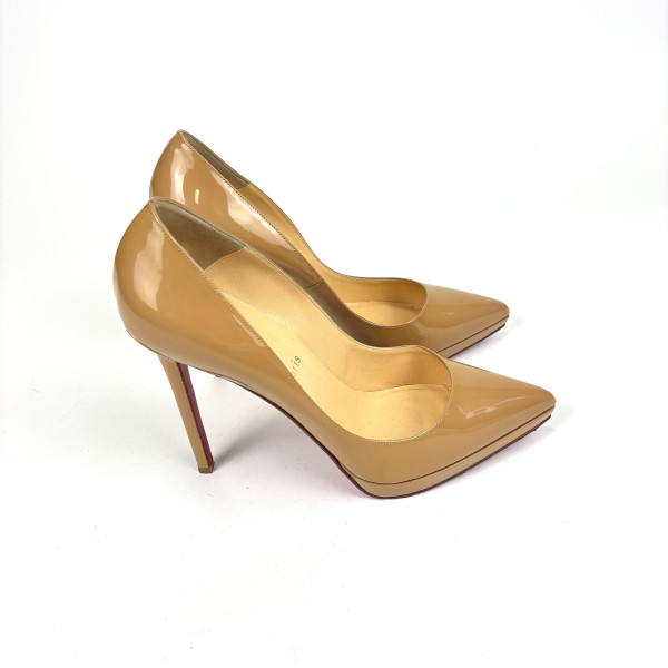 Christian Louboutin Lady Peep Nude Patent Platform Pump