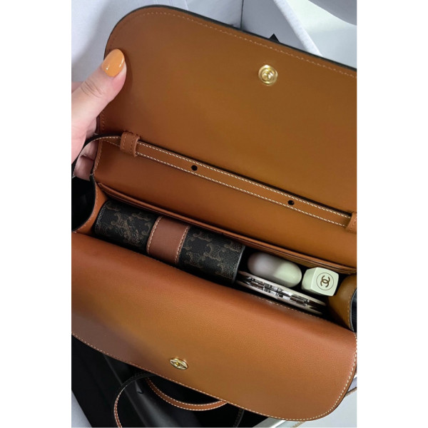 CÉLINE Triomphe Crossbody