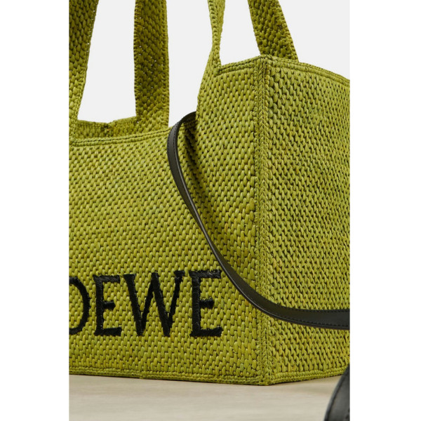 Loewe Loewe Paula’s Ibiza Medium Raffia Tote