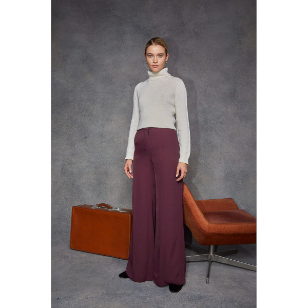 Serena Bute The Plain Wide Leg Trouser - Fig Red Plant Based Fabric