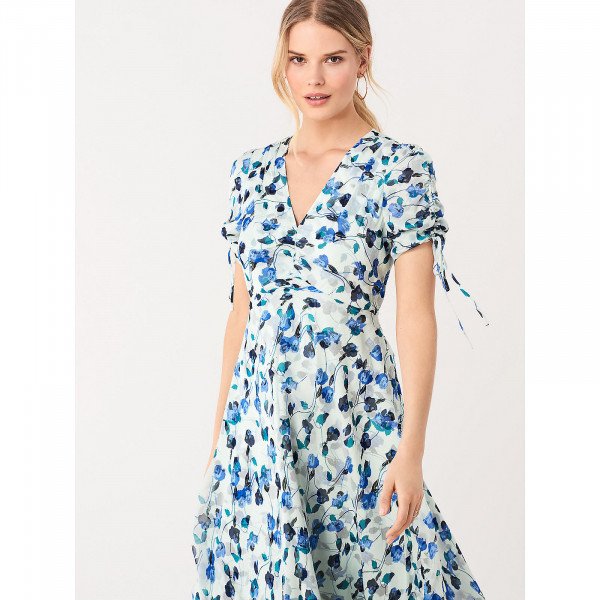 Diane von Furstenberg Eleonora Crinkle Chiffon Dress