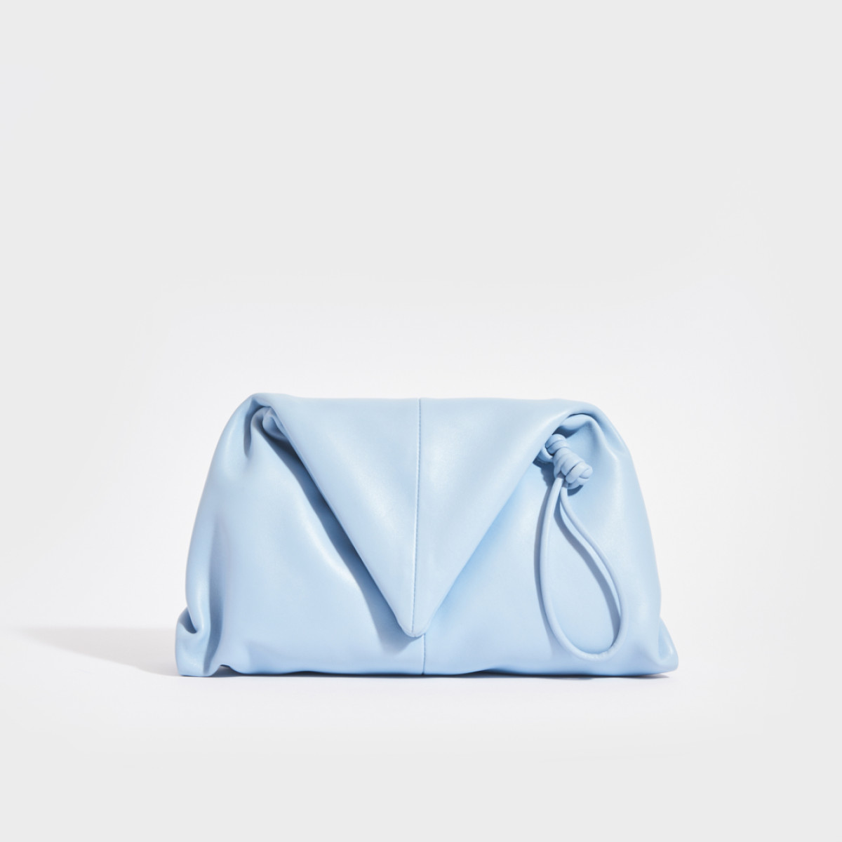 Bottega Veneta The Trine Leather Clutch in Ice