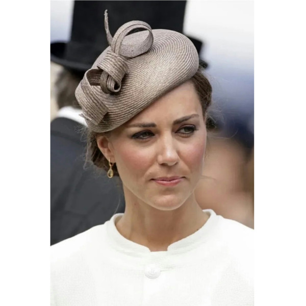 Whiteley Whiteley Cambridge Hat Fascinator