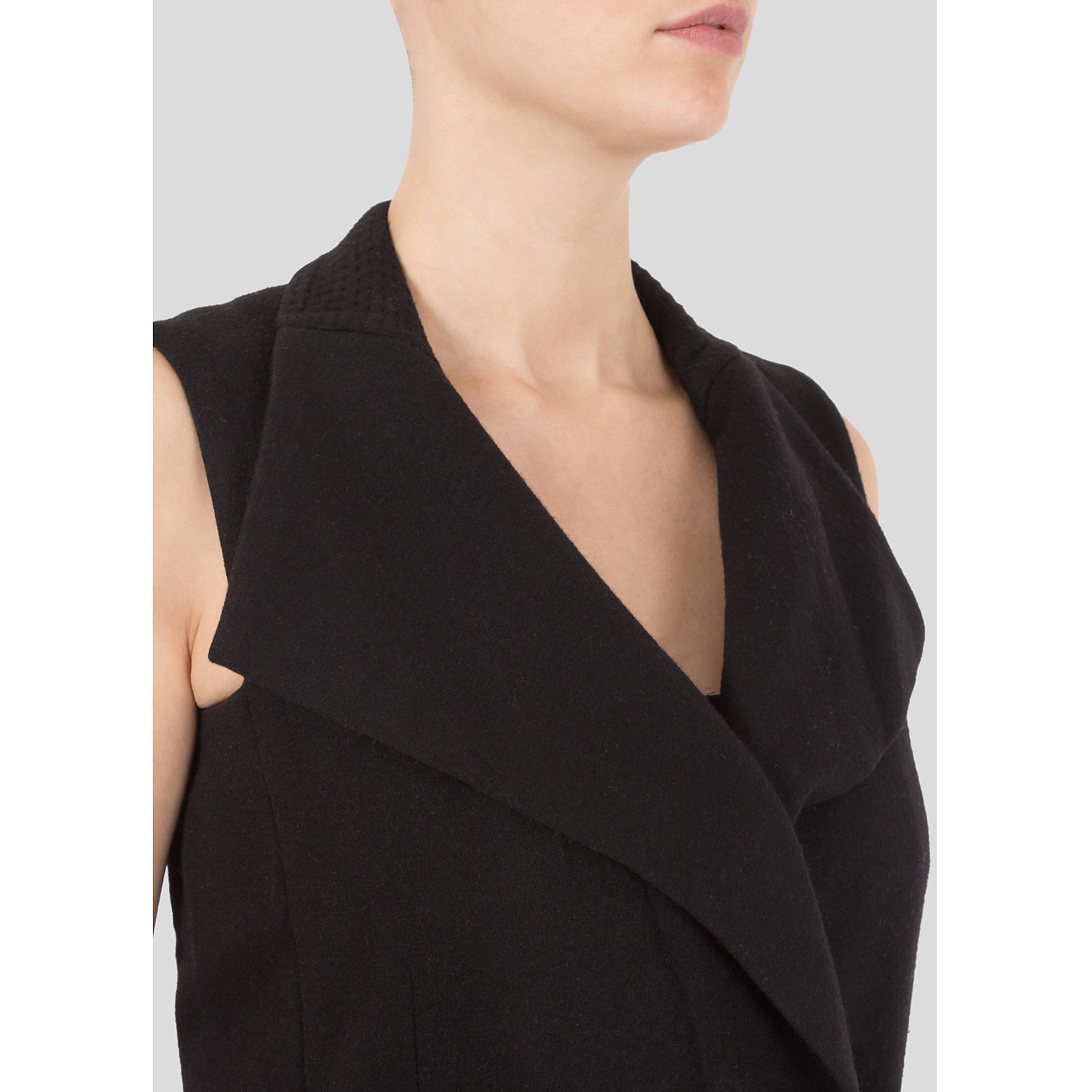 Amanda Wakeley Tailored Sleeveless Coat