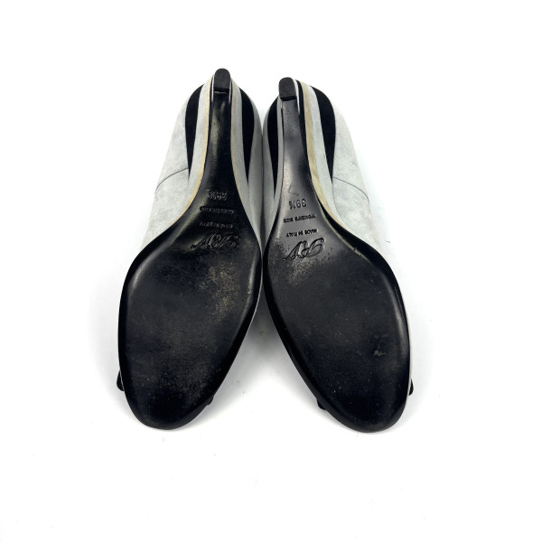 Roger Vivier Grey Suede Buckle Wedge Heels
