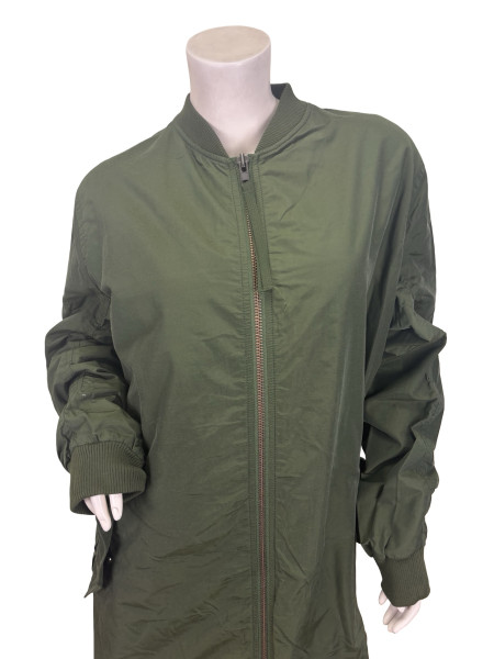 Vince Lightweight Bomber Jacket in Army Green