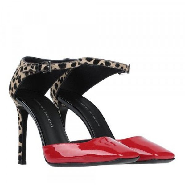 Giuseppe zanotti patent leather sales pumps