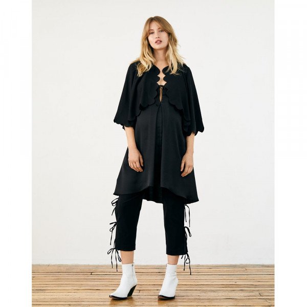 Mother Rose Scallop Cape Smock