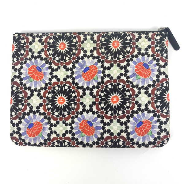 CHANEL Dubai Paris O Case Zip Pouch