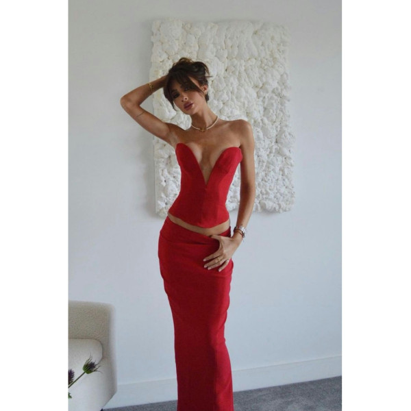 HOUSE OF CB Lydia Corset & Nayara Skirt in Red Rose