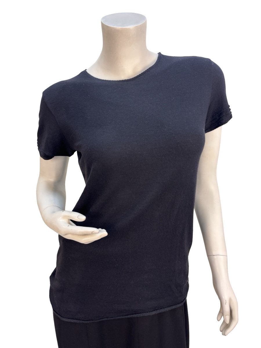 CHANEL Plain Black T-Shirt with Layered Sleeves