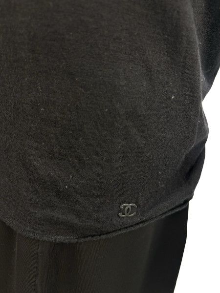 CHANEL Plain Black T-Shirt with Layered Sleeves