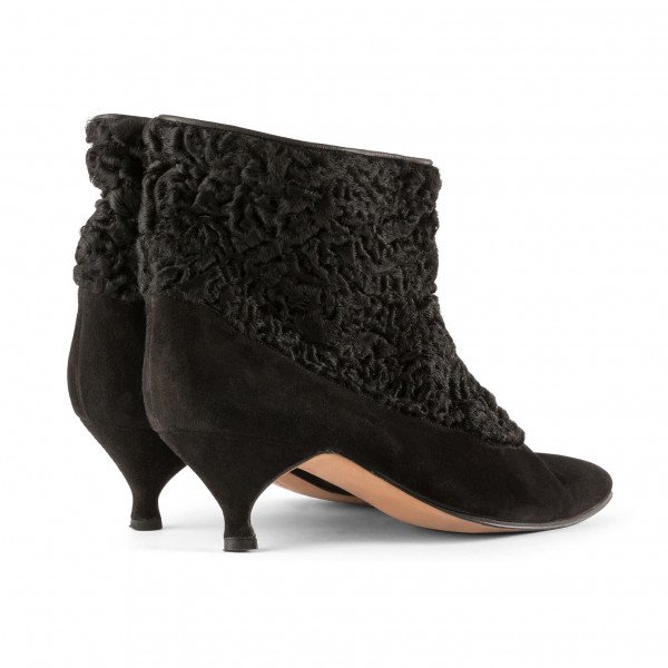 Manolo Blahnik Textured Suede Ankle Boots