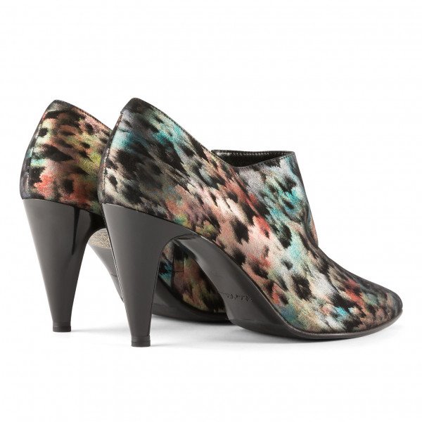 Robert Clergerie Holographic Pumps