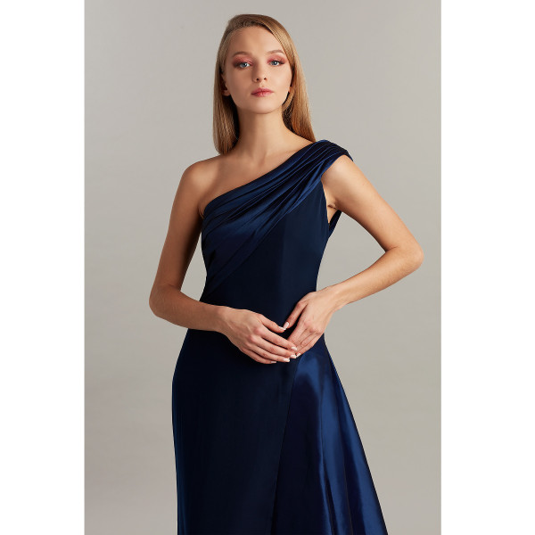 Tadashi Shoji Arda One-Shoulder Crepe & Taffeta Gown